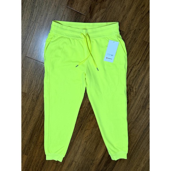 NWT Lululemon Scuba HR Jogger Neon Wash Yellow Size 10 - Picture 1 of 6